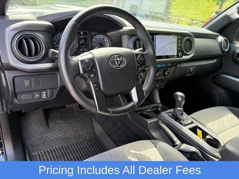 Used 2022 Toyota Tacoma TRD Sport w/ TRD Premium Sport Package AWD/4WD image 23