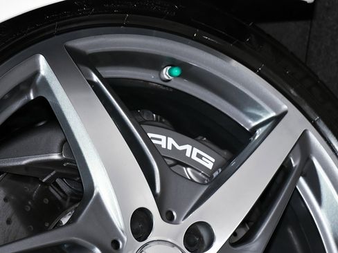 Used 2018 Mercedes-Benz AMG GT Roadster image 99