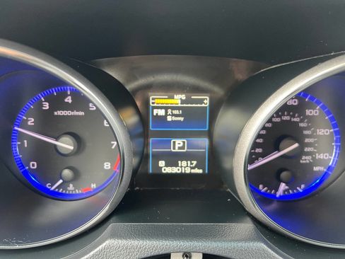 Used 2018 Subaru Legacy 2.5i Premium AWD/4WD image 32