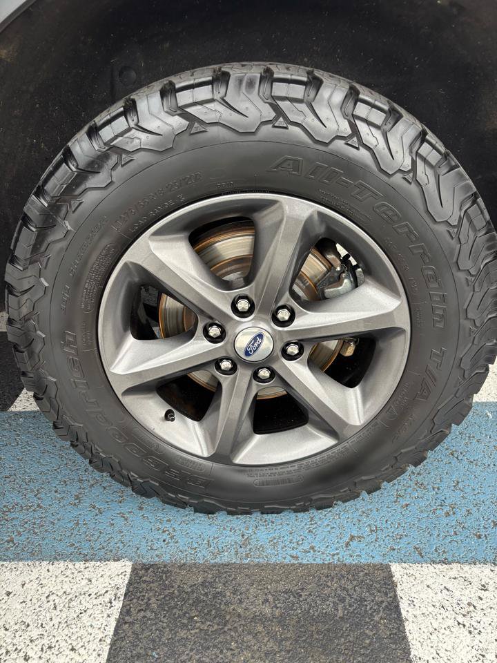 Used 2021 Ford Expedition XLT w/ FX4 Off-Road Package AWD/4WD image 33