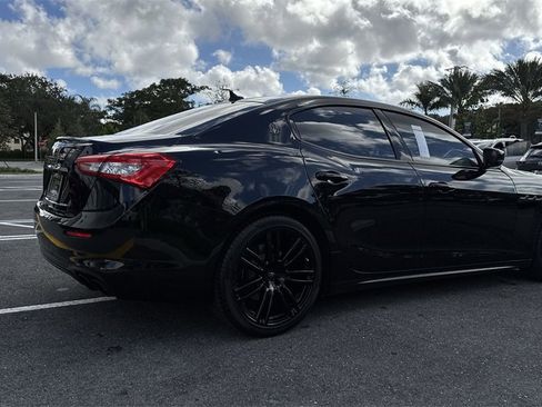 Used 2019 Maserati Ghibli image 25