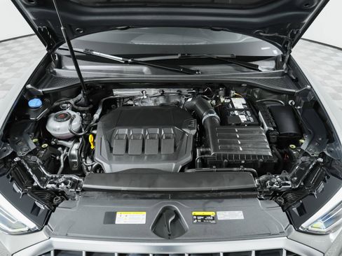 Certified 2024 Audi Q3 2.0T Premium image 42