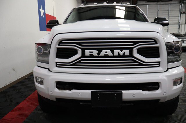 Used 2018 RAM 3500 Laramie w/ Sport Appearance Group AWD/4WD image 4
