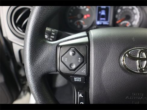 Used 2022 Toyota Tacoma SR5 image 18