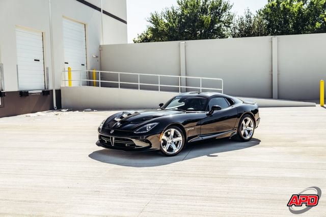 Used 2017 Dodge Viper SRT-10 RWD image 17