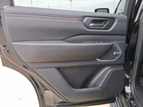 New 2026 Nissan Armada Platinum image 28