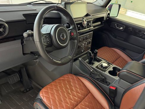 Used 2024 INEOS Grenadier Fieldmaster Edition image 4