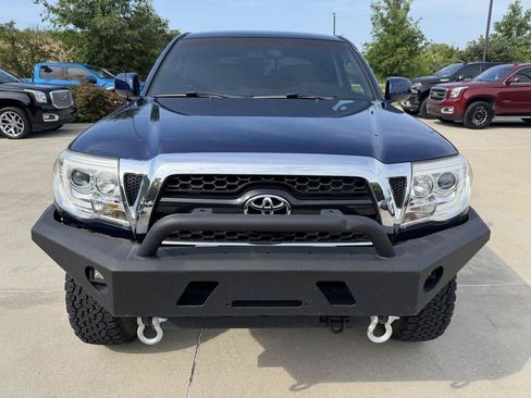 Used 2007 Toyota Tacoma PreRunner RWD image 2