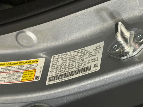 Used 2025 Honda CR-V LX image 20