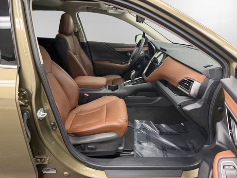 Used 2023 Subaru Outback Touring XT image 15