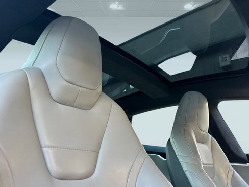 Used 2016 Tesla Model S 75 image 14