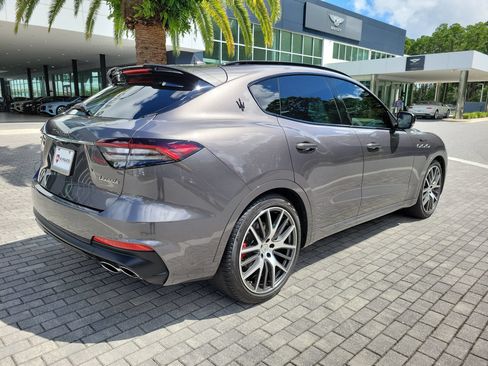 Used 2024 Maserati Levante Modena Ultima AWD/4WD image 5