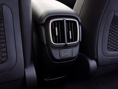 Used 2025 Hyundai Ioniq 6 SE image 23