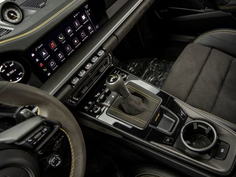 Certified 2022 Porsche 911 GT3 RWD image 40
