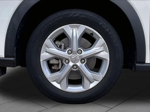 Used 2023 Honda HR-V LX image 12