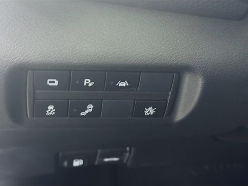 Used 2024 Nissan Kicks S FWD image 16