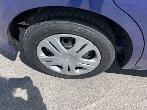 Used 2011 Honda Fit image 24