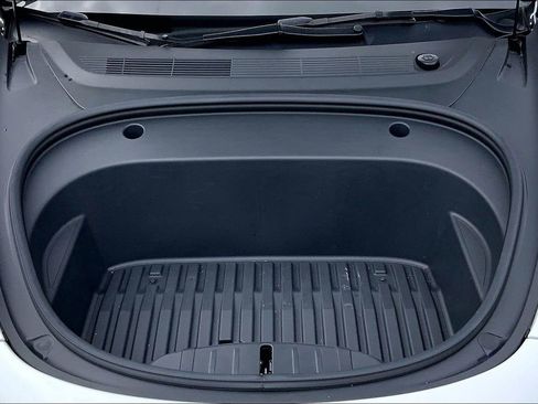 Used 2022 Tesla Model 3 Long Range image 9