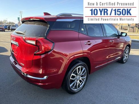 Used 2023 GMC Terrain Denali w/ Denali Premium Package image 6