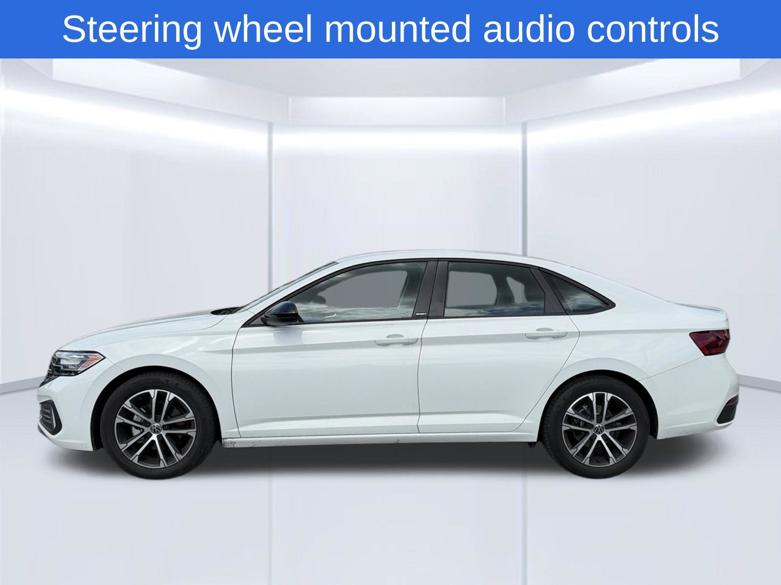 Certified 2023 Volkswagen Jetta Sport FWD image 3