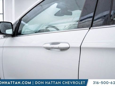 Used 2022 Ford Edge SEL image 30