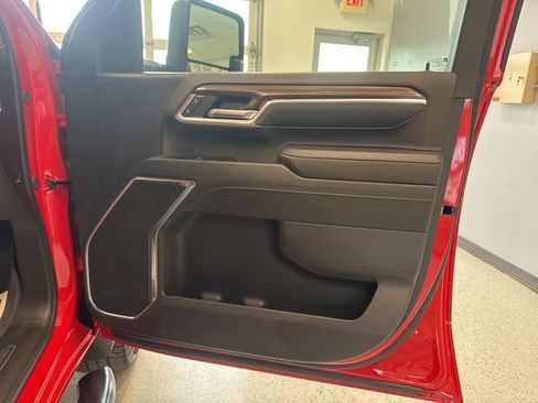 Used 2025 Chevrolet Silverado 2500 LT w/ All Star Edition AWD/4WD image 46