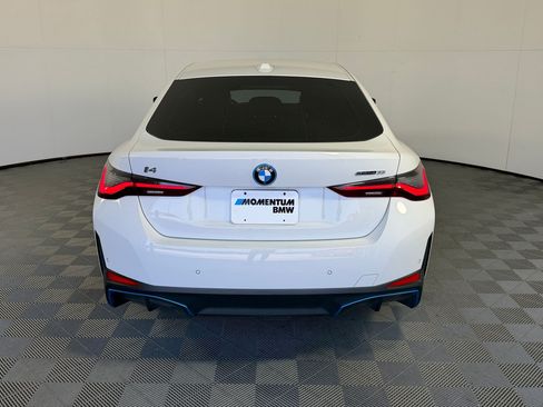 Used 2023 BMW i4 eDrive35 RWD image 9
