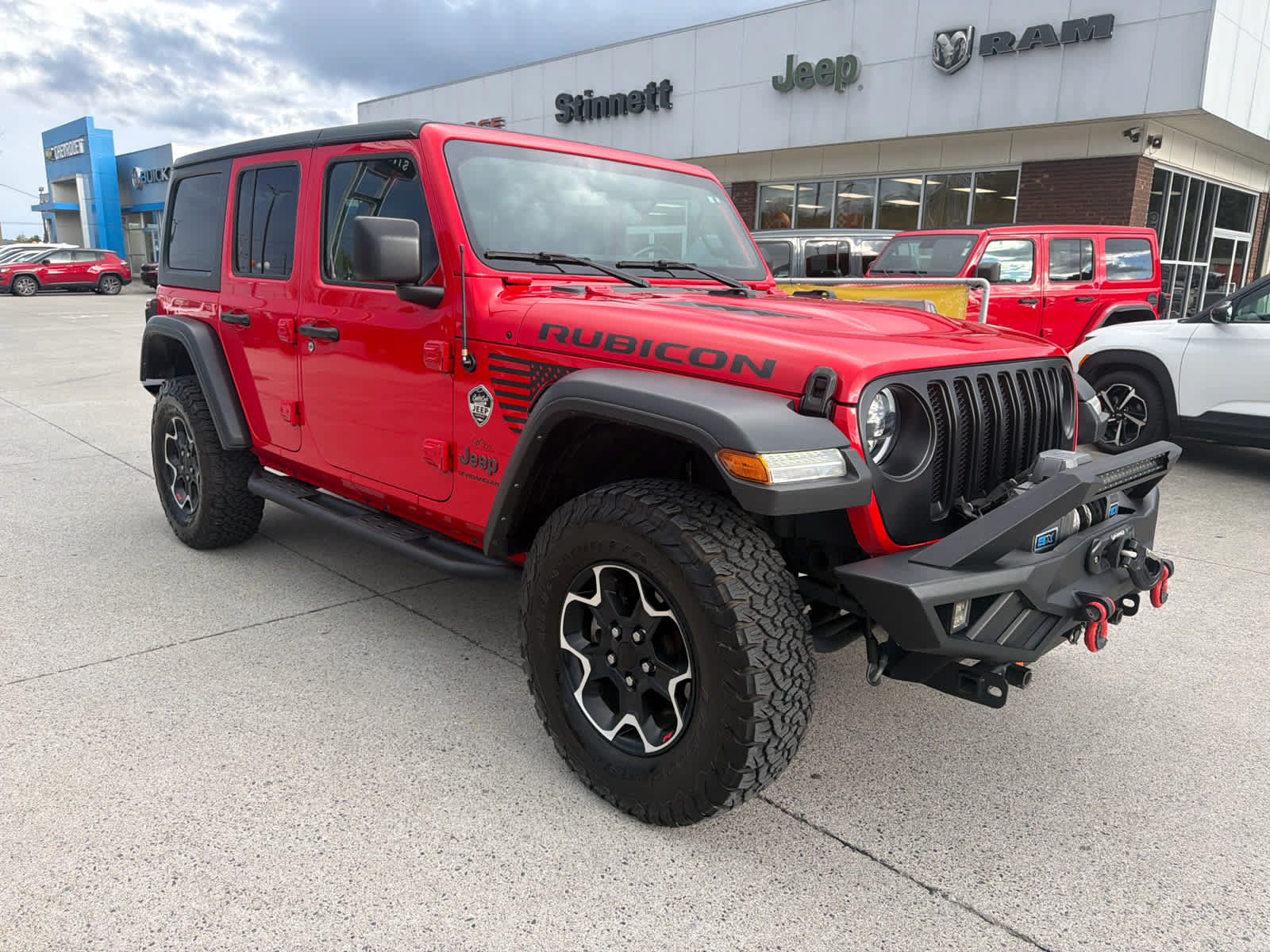Used 2023 Jeep Wrangler Unlimited Rubicon w/ LED Lighting Group AWD/4WD image 1