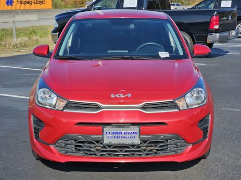 Used 2023 Kia Rio S image 2