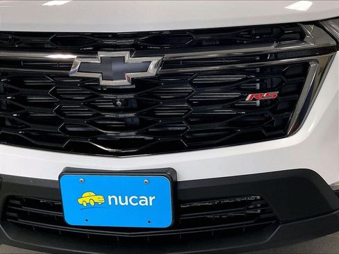 Used 2023 Chevrolet Traverse RS AWD/4WD image 33