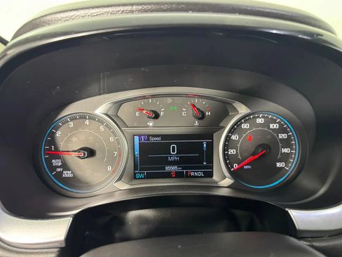Used 2019 Chevrolet Traverse LT AWD/4WD image 14