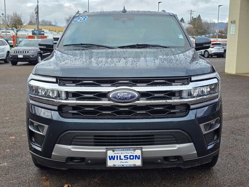 Used 2023 Ford Expedition Limited image 7