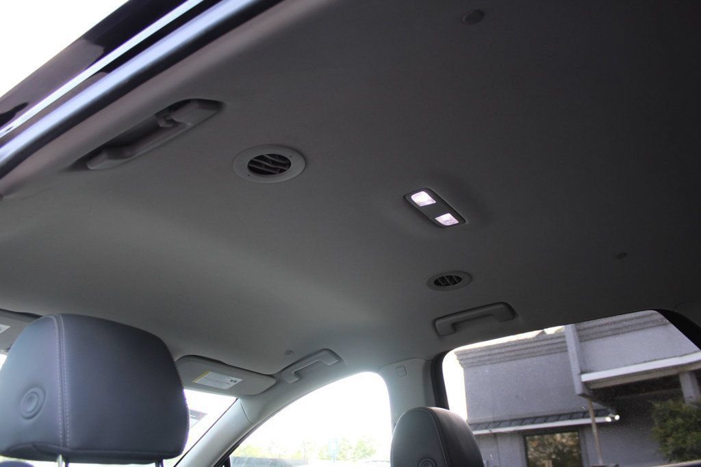 Used 2019 Buick Enclave Essence FWD image 24