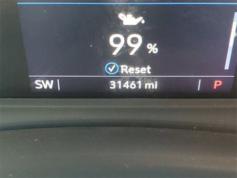 Used 2023 Cadillac XT6 Luxury image 31