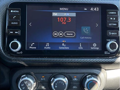 Used 2024 Nissan Kicks SV FWD image 9