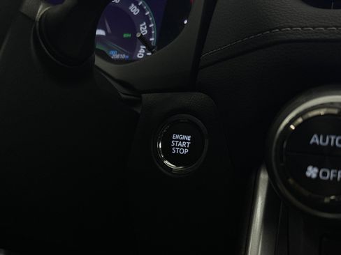 Used 2024 Toyota RAV4 XLE image 29