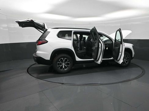 New 2026 GMC Acadia AT4 w/ Luxury Package image 28