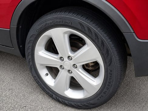 Certified 2015 Buick Encore Convenience FWD image 11