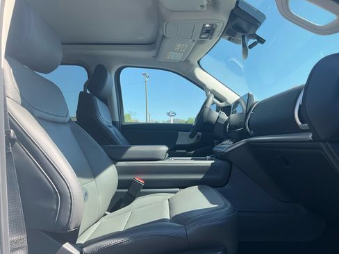 New 2026 Ford Expedition Max Active RWD image 12