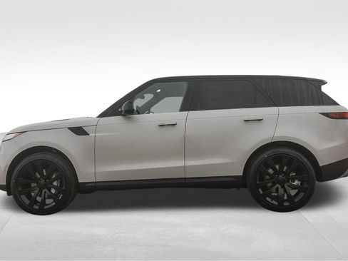 New 2026 Land Rover Range Rover Sport SE image 8
