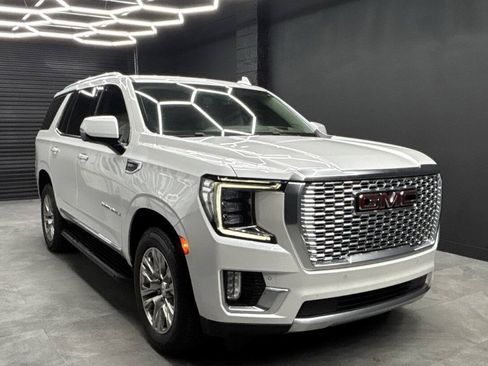 Used 2022 GMC Yukon Denali AWD/4WD image 15