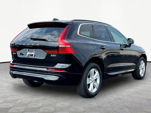 Used 2022 Volvo XC60 B5 Momentum AWD/4WD image 6