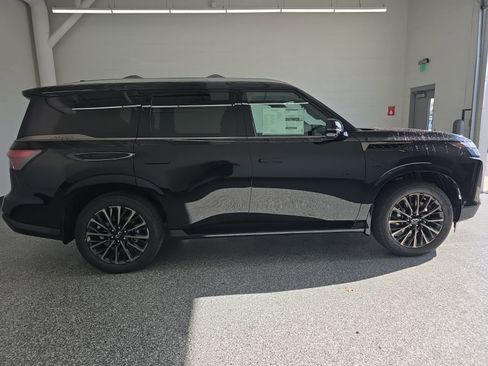 New 2026 INFINITI QX80 Autograph image 6