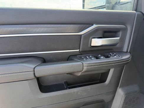 Used 2026 RAM 2500 Big Horn AWD/4WD image 5