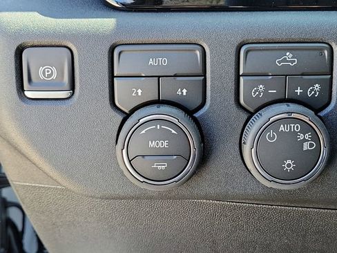 New 2026 Chevrolet Silverado 1500 LT AWD/4WD image 20