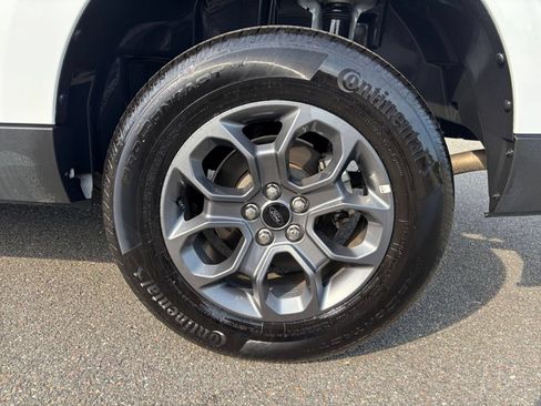 Used 2026 Ford Maverick XLT w/ Equipment Group 301A AWD/4WD image 28