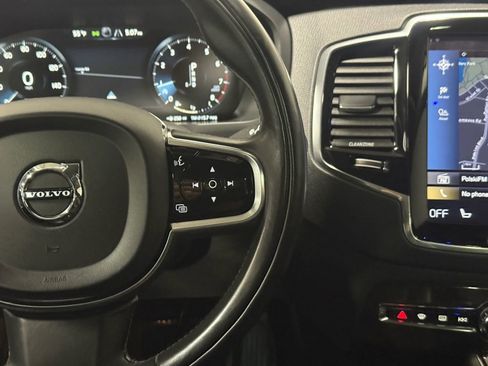 Used 2016 Volvo XC90 T6 Momentum w/ Momentum Plus Package image 28