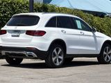 Used 2022 Mercedes-Benz GLC 300 image 4