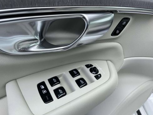 New 2026 Volvo XC90 B6 Ultra w/ Protection Package Premier AWD/4WD image 8