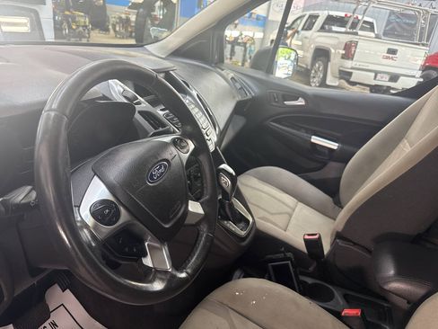 Used 2015 Ford Transit Connect XLT FWD image 15